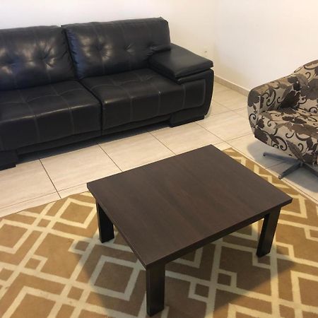 Hospedagem Oliveira Vaz Lobo Apartment Mococa Luaran gambar