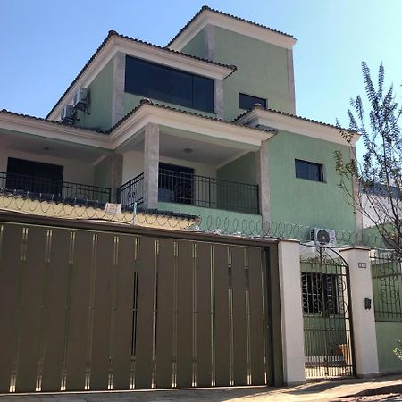 Hospedagem Oliveira Vaz Lobo Apartment Mococa Luaran gambar