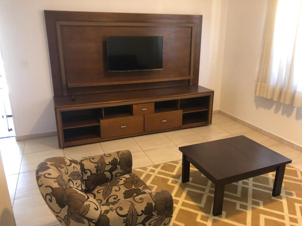 Hospedagem Oliveira Vaz Lobo Apartment Mococa Luaran gambar